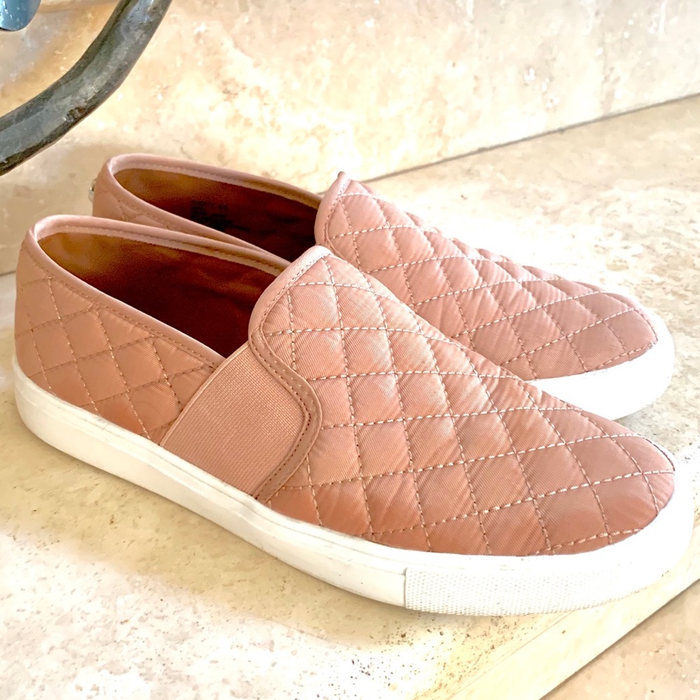 Steve Madden Quilt Sneakers